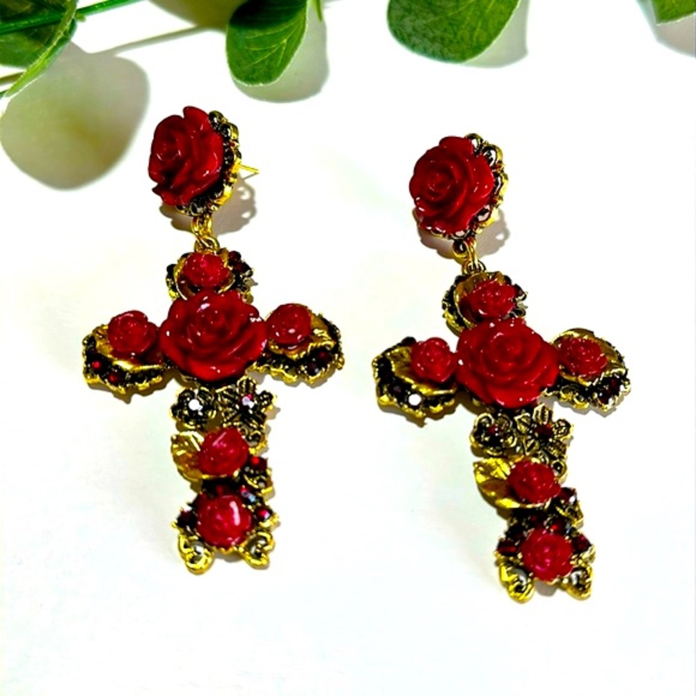 Red Baroque Vintage Gold Color Cross Earrings